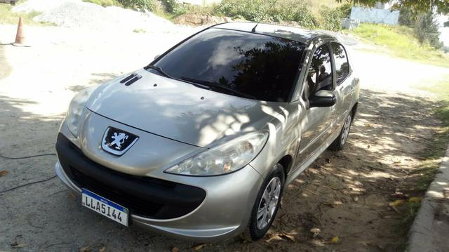 Peugeot 207 1.4 completo com gnv doc