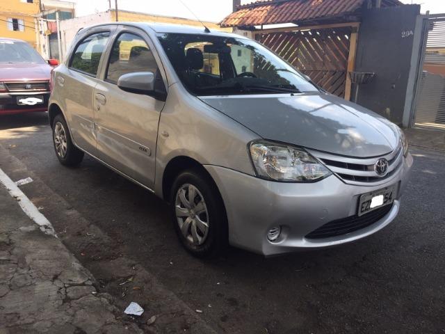 Toyota Etios 1.3 X 16V Flex Completo Baixa Km Unico Dono - Foto 4