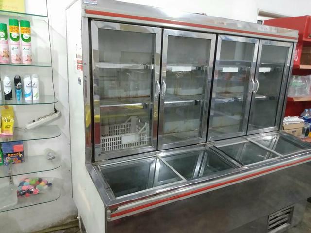 Vendo freezer ilha duas partes