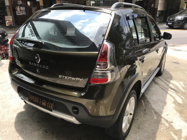 Sandero Stepway 2014 49mil km + GNV - Foto 6