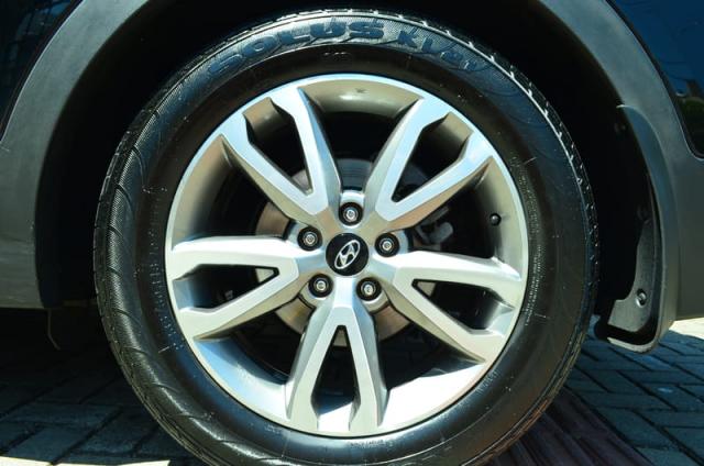 HYUNDAI SANTA FE 3.3 MPFI 4V4 7 LUGARES V6 270 CV GASOLINA 4P - Foto 12