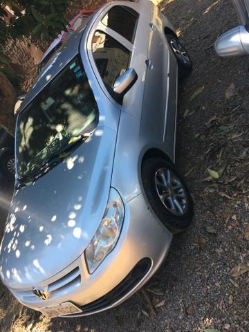 Voyage g5 1.6 2010 menor ar - Foto 2