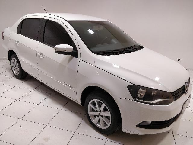 VW Volkswagen Voyage 1.6 CL 2015 - Foto 2