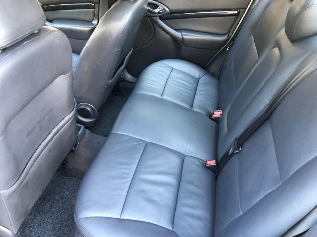 FORD FOCUS 2.0 GHIA SEDAN 16V - Foto 9