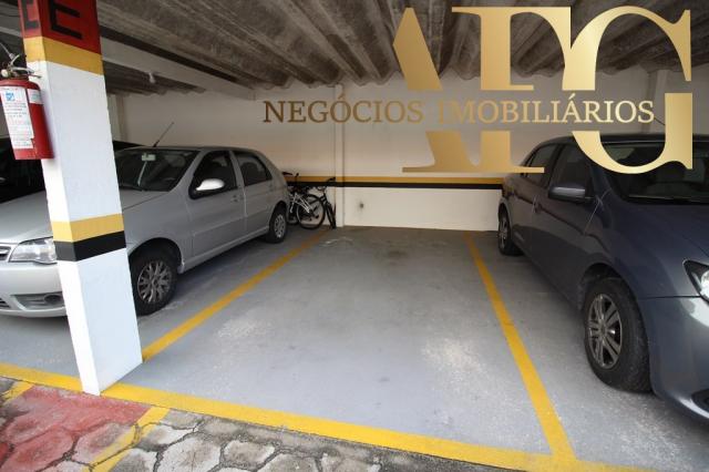 Apartamento com 3 dormitórios 1 suíte com elevador e sacada, próximo ao trevo de Barreiros - Foto 14
