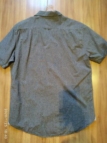 Camisa de botão Importada Billabong Tamanho XL - Foto 5