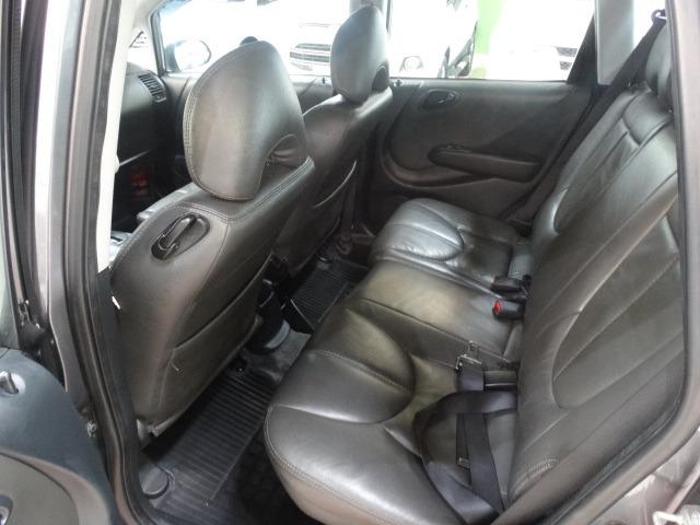 Fit Automático - c/ Bcos de Couro + Rodas - Foto 10