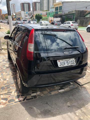 Ford fiesta 1.0 - Foto 2
