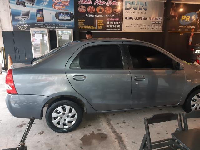 Toyota Etios Sedan 2013/2013 1.5 XS Completo - Foto 2
