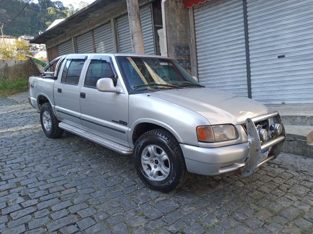 S10 DIESEL 4X4