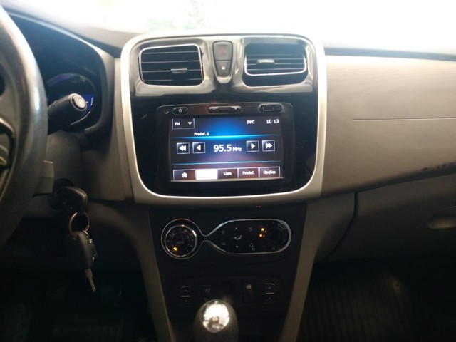 RENAULT LOGAN DINAMIQUE 1.6 2015