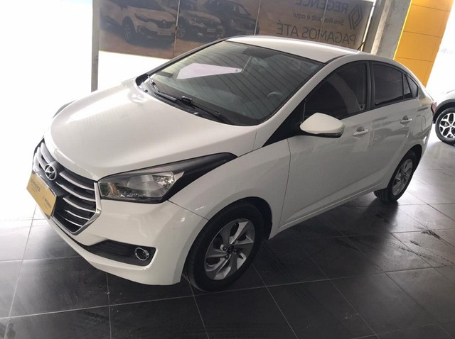HYUNDAI HB20S 1.6 COMFORT PLUS 16V FLEX 4P MANUAL