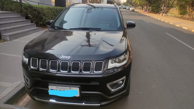 VENDO JEEP COMPASS UNLIMITED