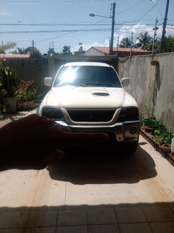 L200 TOP DE LINHA