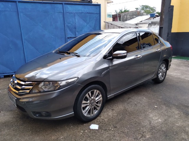HONDA CITY EX FLEX 2013/2014 R$45,900 MIL
