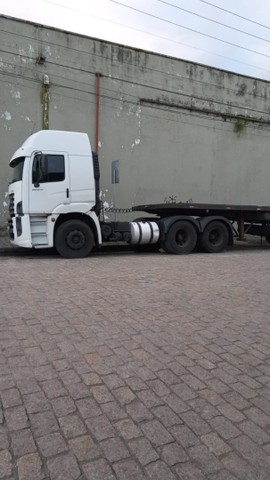 VOLKSWAGEN CONSTELLATION 25-370 ANO 2011