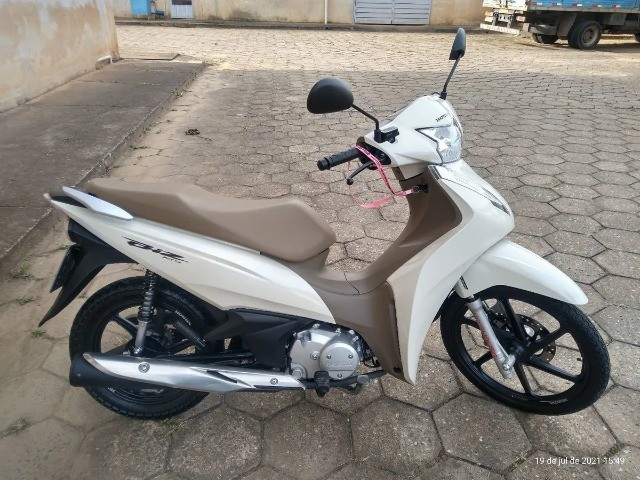 HONDA BIZ COMPLETA  PARCELAMOS 