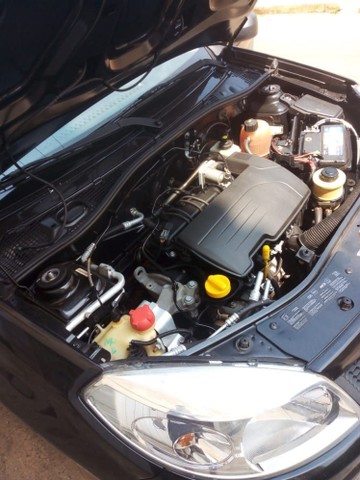 VENDO RENAULT SANDERO