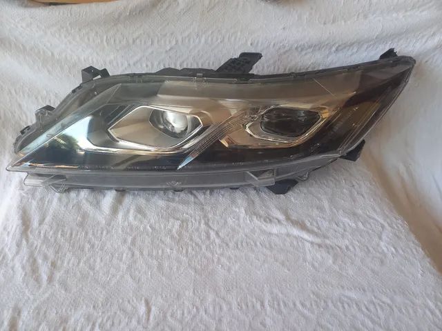 Farol LE Eclipse cross C/ Led e reator 