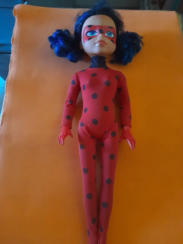 Boneca Miraculous LadyBug 50cm