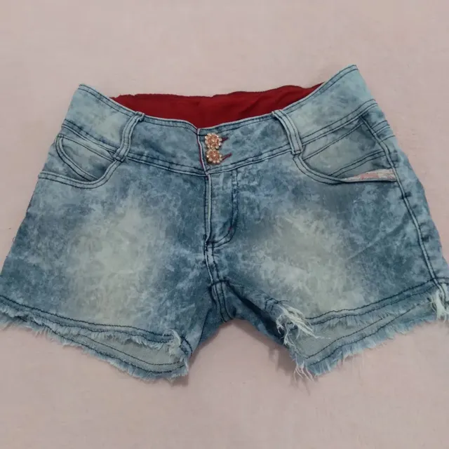 Bermuda Jeans Feminina Marca Jezzian Número 38
