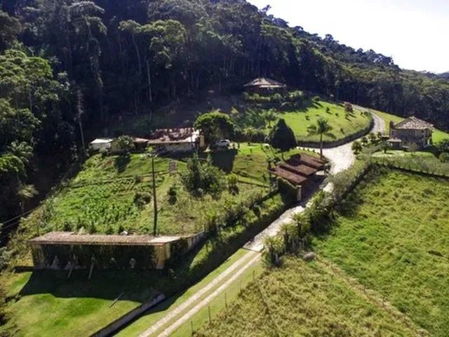 Fazenda Entre Parques Naturais à venda, com 21 alqueires com casa sede, casa de hospedes e - Foto 7
