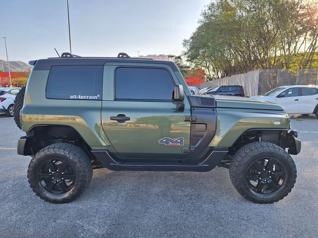Troller T-4 Novo Muito Bonito aceito carro ou moto maior ou menor valor - Foto 4