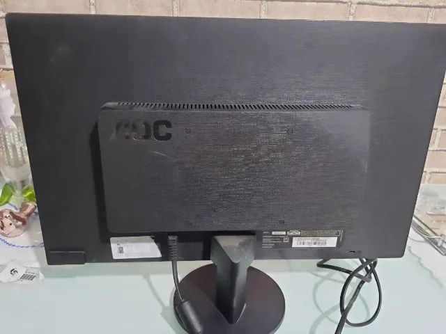 Monitor AOC 19'' VGA - Garantia. - Foto 3