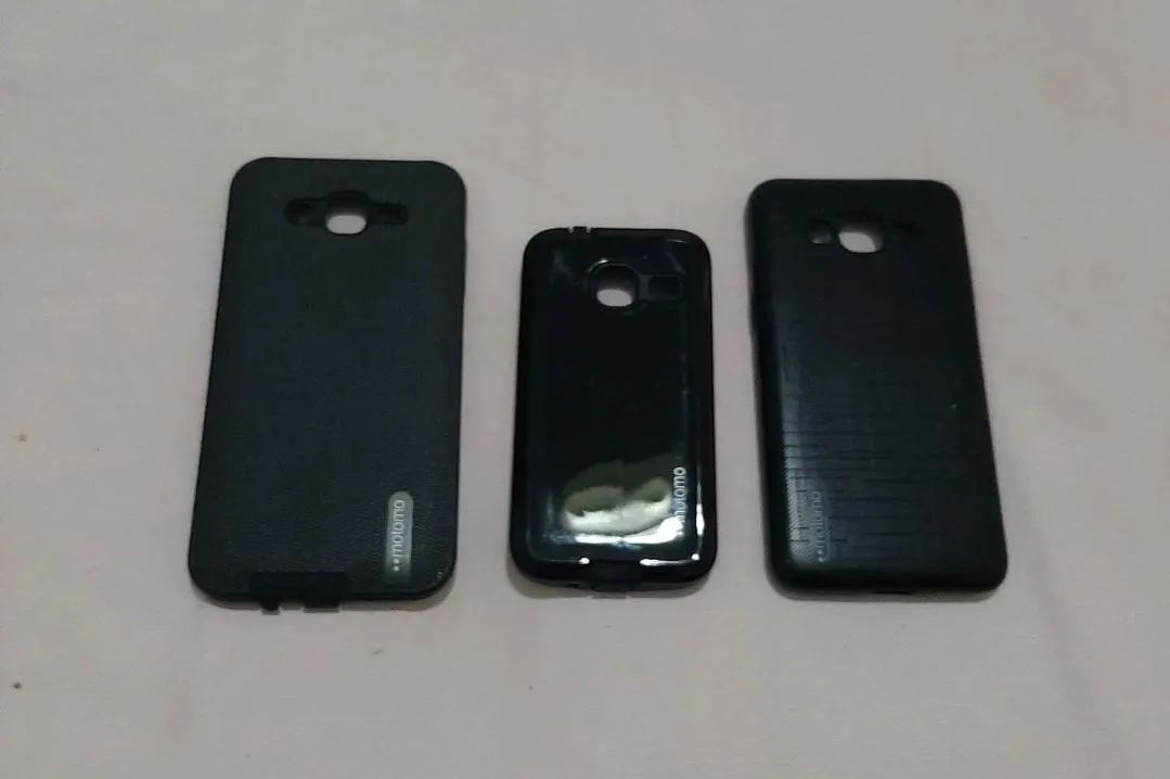 Capas anti-impacto do J1 Mini / J2 Prime / J7 Neo (35 CADA) novas em Samambaia Sul 