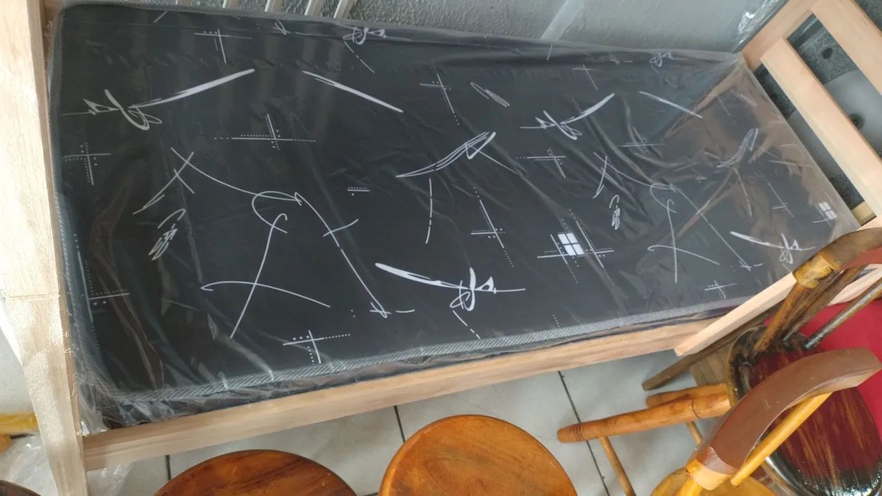 Colchão solteiro preto D-20 novos