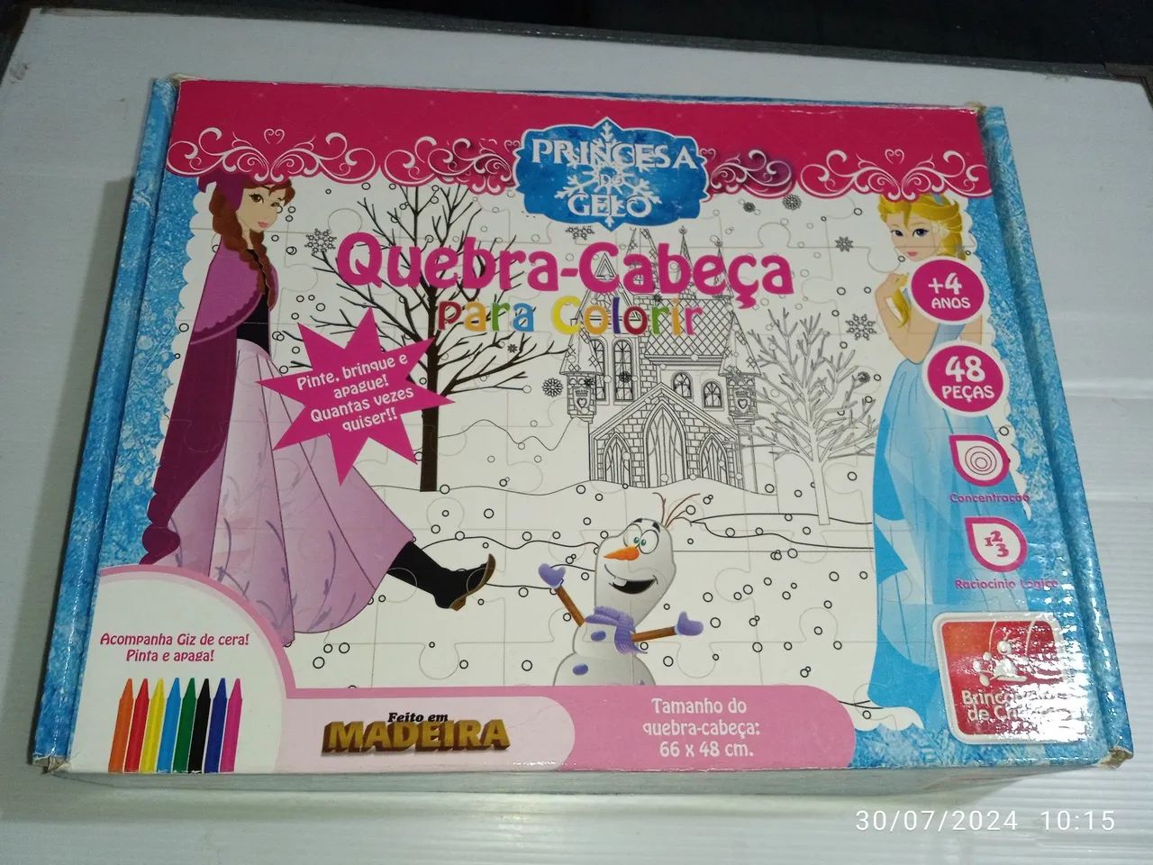 Quebra-cabeça em madeira para colorir