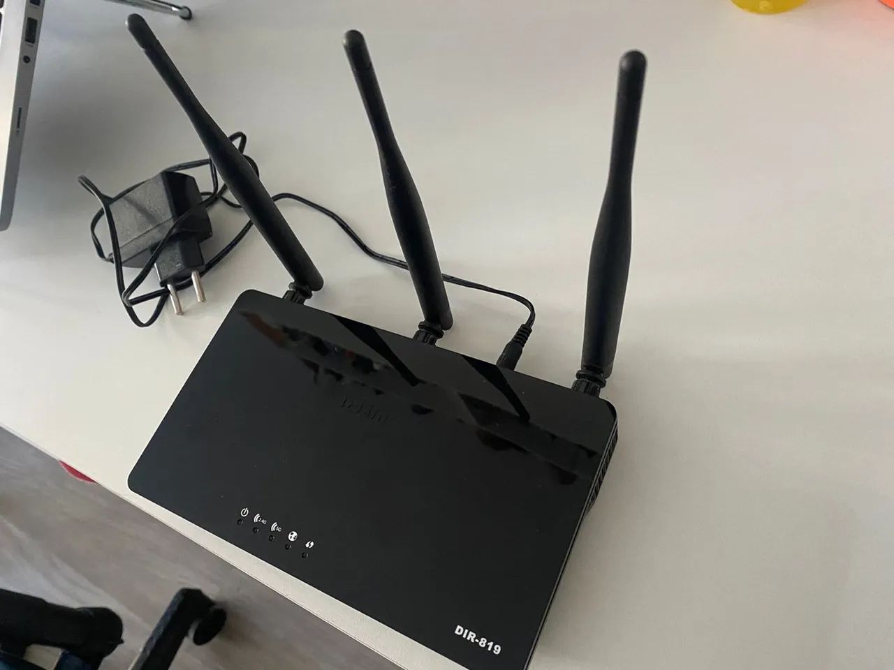 D-LINK DIR-819 DUAL BAND WI-FI ROUTER 2.4 GHZ AND 5 GHZ64385328436483121
