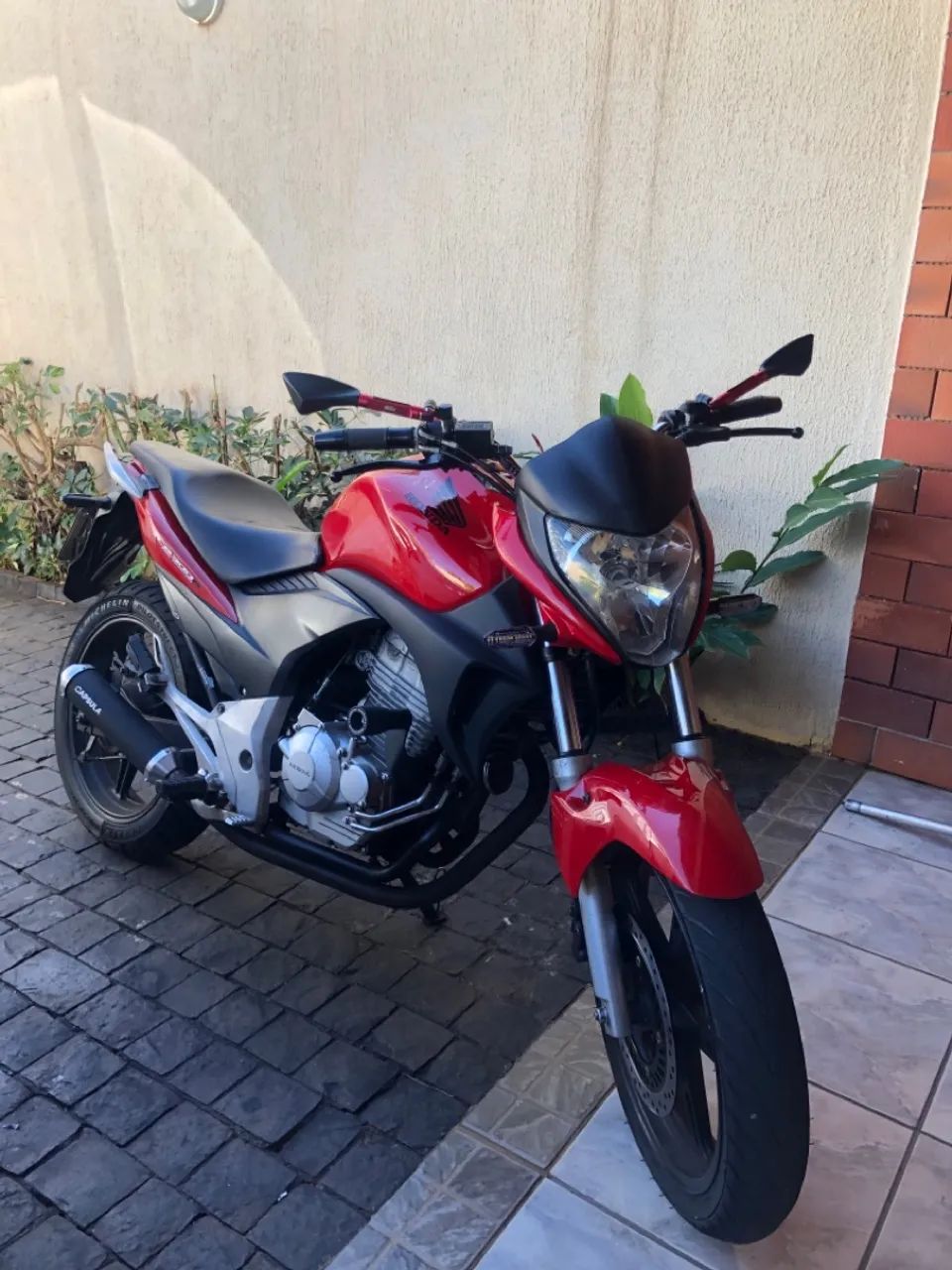 Vendo cb300r 2011