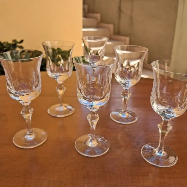 Taças de Vinho Branco STRAUSS - Cristal Lapidado com Gravação na Base - Jogo com 6 Taças