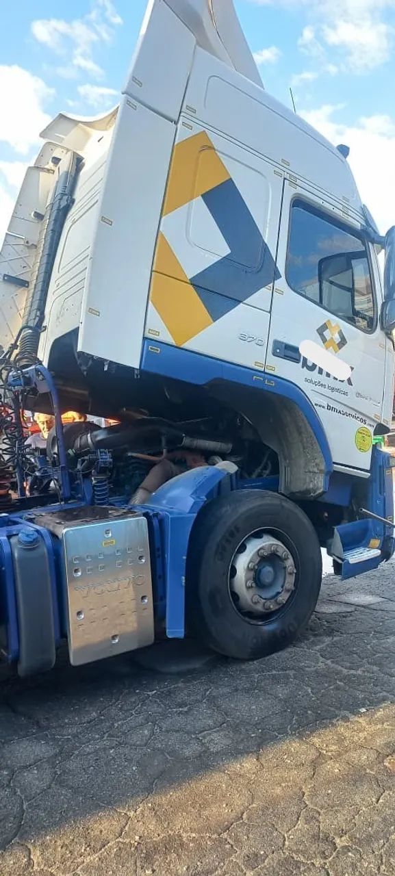 CAMINHÃO VOLVO FM 370 6X2 2014 - Foto 2