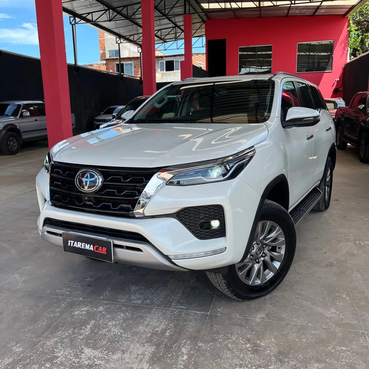 TOYOTA HILUX SW4 SRX 4X4 2.8 TDI 16V DIES. AUT. Usados e Novos
