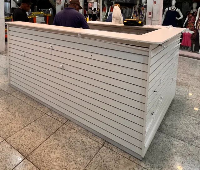 Quiosque em madeira - mdf branco - na tijuca + capa - Foto 6