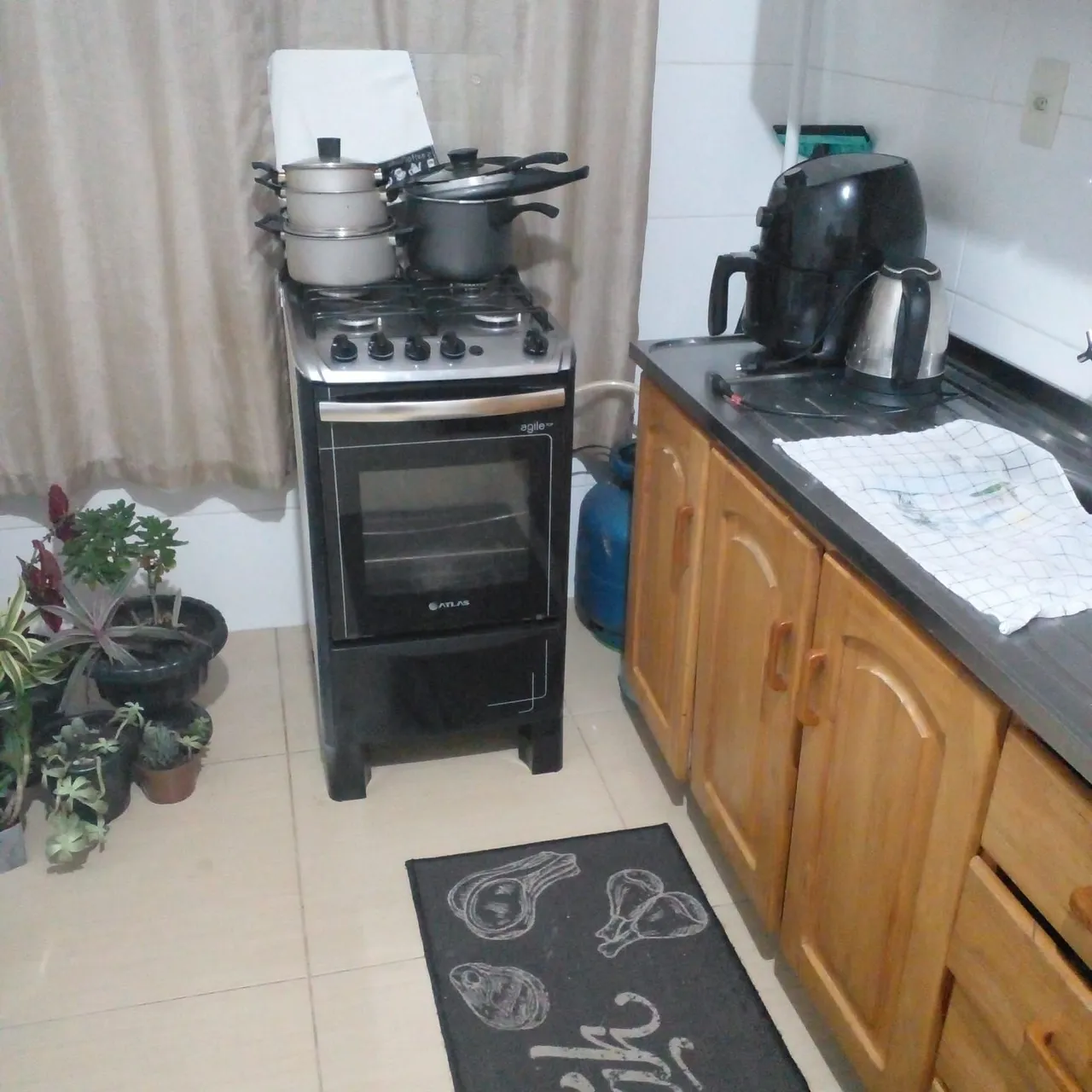 Apto 1 quarto santo amaro imperatriz.