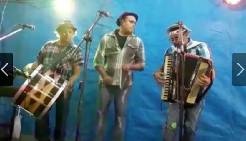 Animação de Arraiá Festa Junina com personagens e Trio de Forró - Foto 3