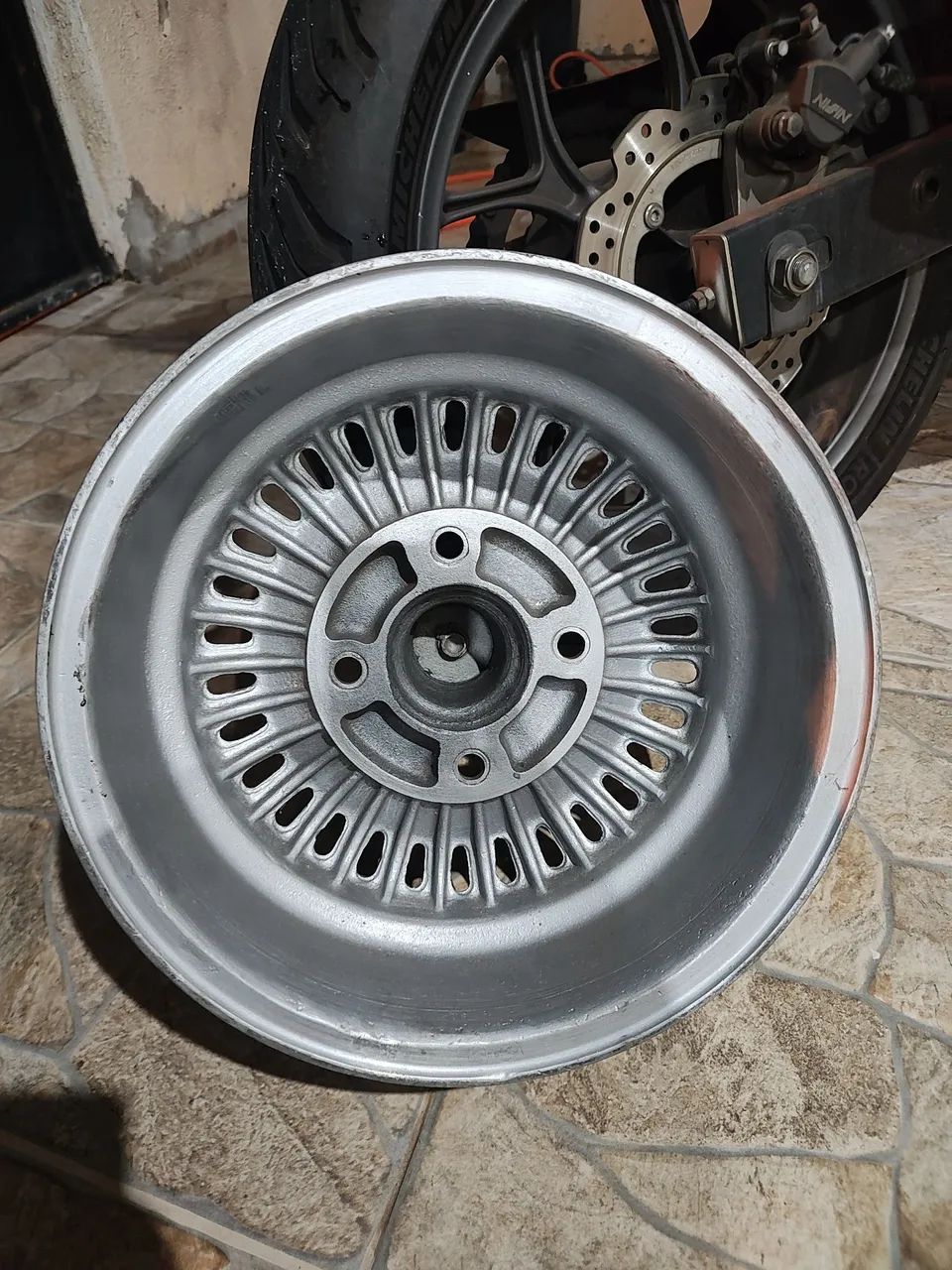 Roda MP LAFER aro 14 original SCORRO  - Foto 3