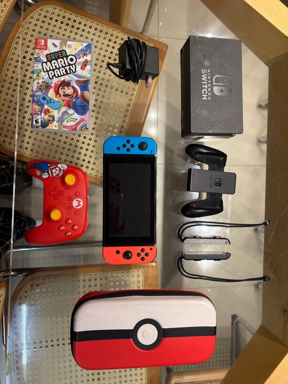 NINTENDO SWITCH - COM EXTRAS