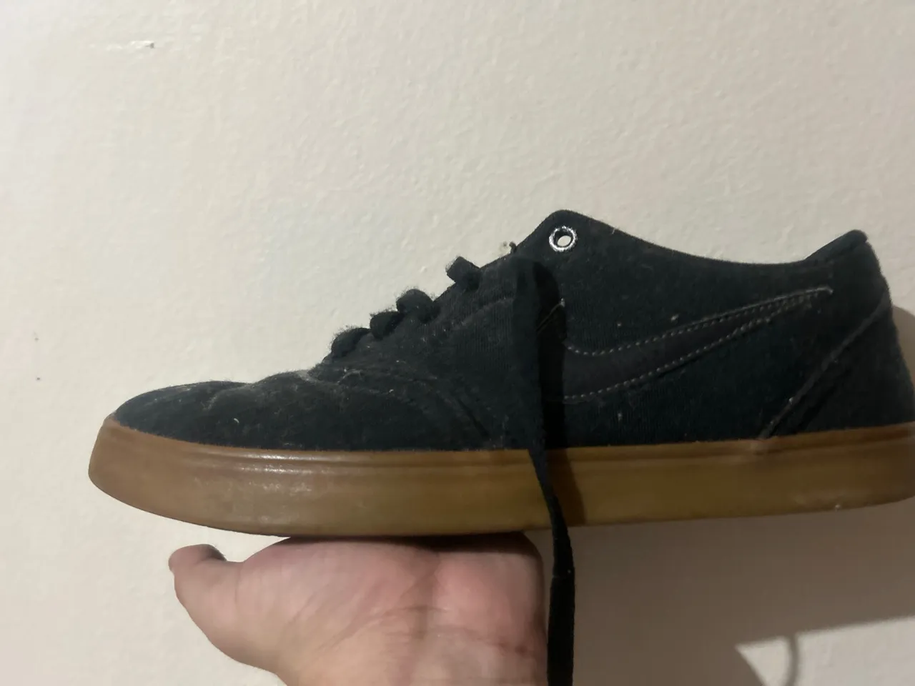 NIKE SB Marrom e Preto 