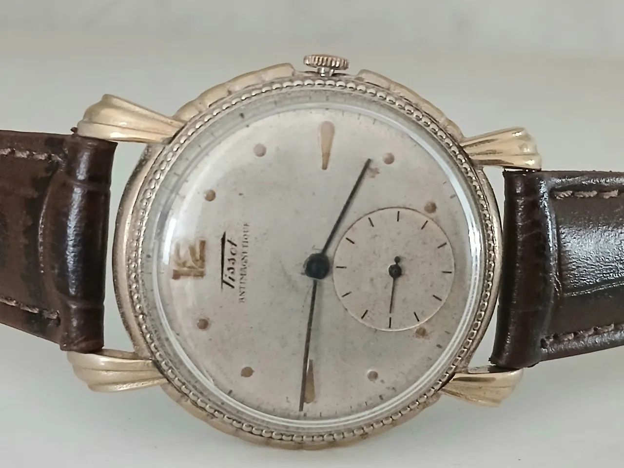 Relógio Tissot Antimagnétique Vintage à corda década de 1940  - Foto 2