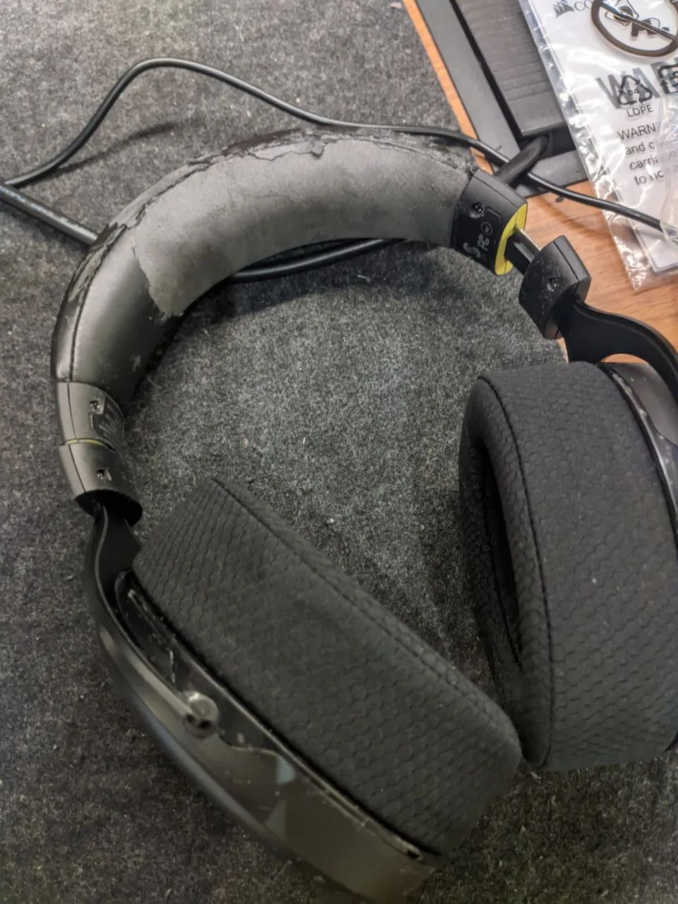 HS70 pro bluetooth - Corsair  - Foto 5