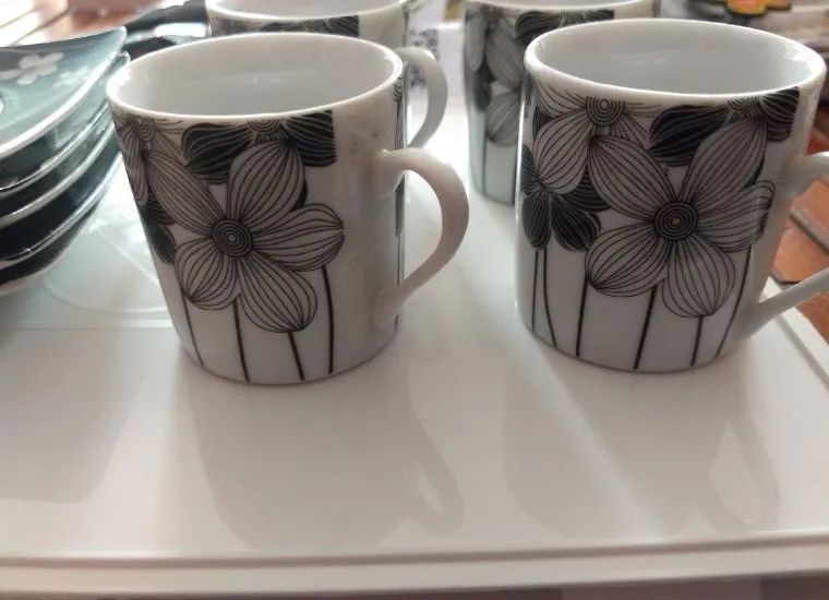 Jogo de xícaras de café 