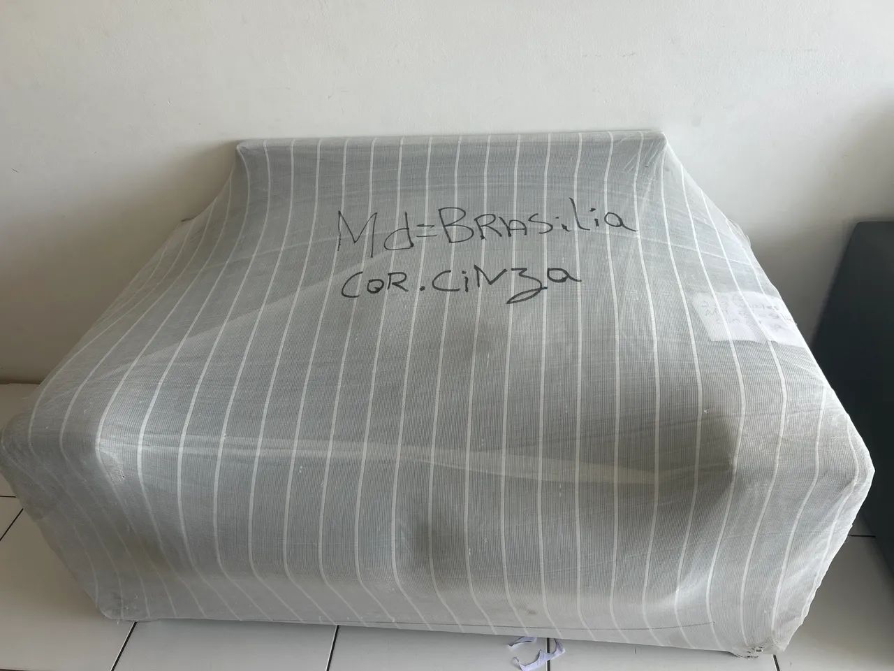 Sofá 2 lugares - Foto 2