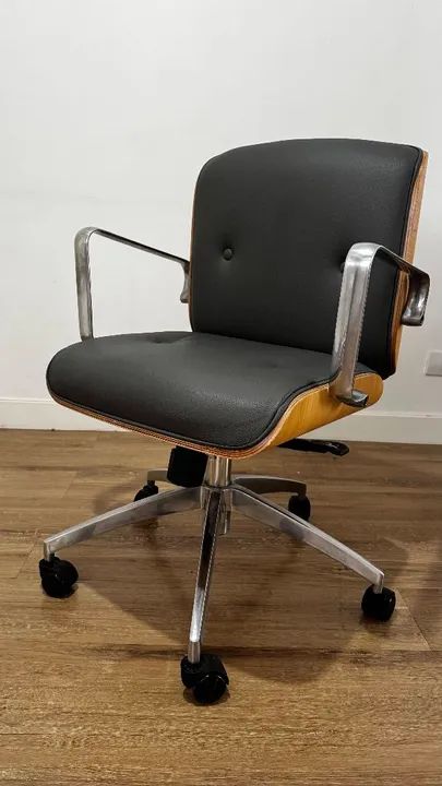 Cadeira de Escritório Giratória com Rodinhas - Foto 2