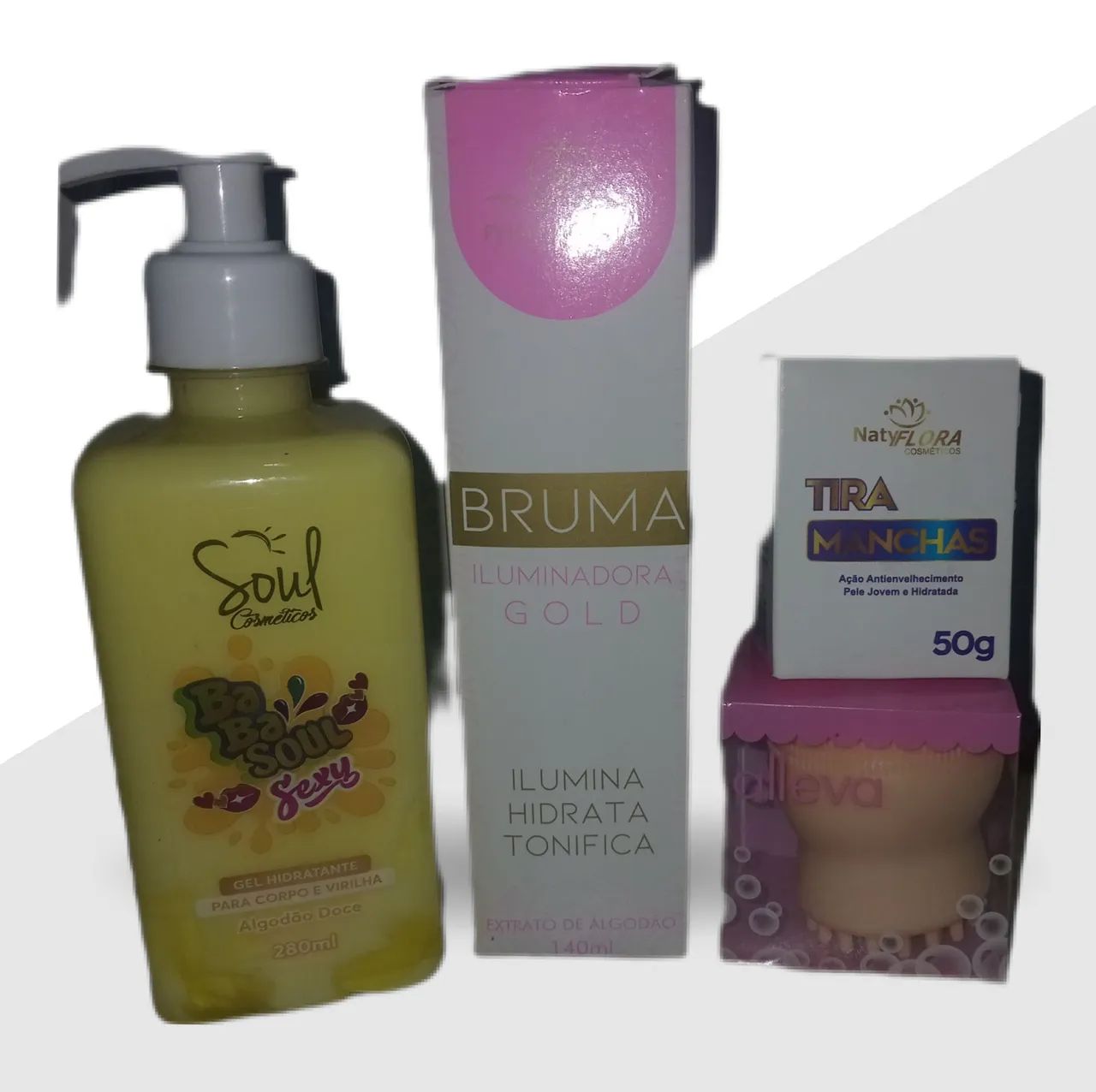 Kit de Beleza: Body Splash, Sabonete Líquido e Esponja de Maquiagem - Foto 3