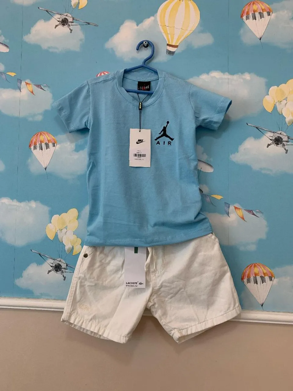 Conjunto Infantil Tamanho 4 - Conforto e Estilo!