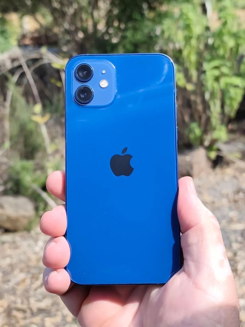 iPhone 12 64 giga azul 